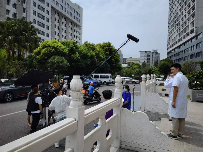 定兴县广告片拍摄公司低成本实现高规格制作的诀窍